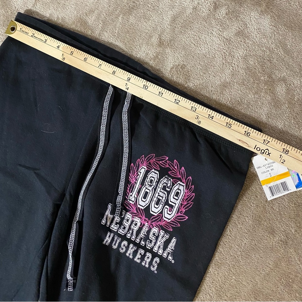 J. America Nebraska Huskers Black Sweat Pants Women’s Size Small - Picture 13 of 13